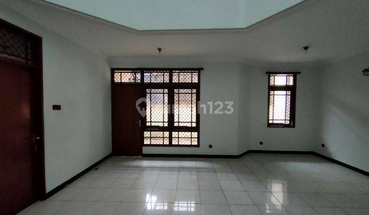 Dijual Rumah Di Sukanegara Antapani Terawat 2