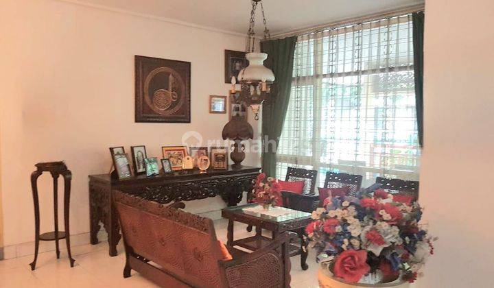 Dijual Rumah Di Tengah Kota Sayap Sudirman  1