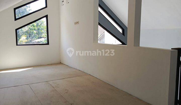 Rumah Pesan Bangun Lantai Mezzanine di Purwomartani, Kalasan 2