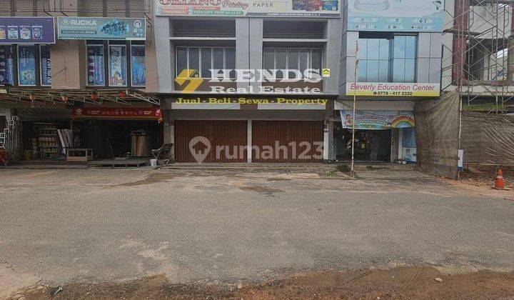 2 Unit Ruko 2 Lantai Gandeng
Komplek Ruko di Purimas Batam Centre 1