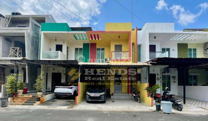 Dijual Rumah 2,5 Lantai Semi Furnished Permata Regency Baloi 1