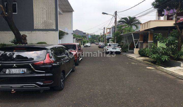 Di Jual Rumah di dalam Cluter Harmoni, Lokasi dekat Sekolahan, Kuliner di Harapan Indah Bekasi 2