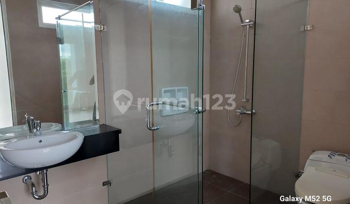 House for Rent in Asera One West, Kota Harapan Indah, Bekasi 2
