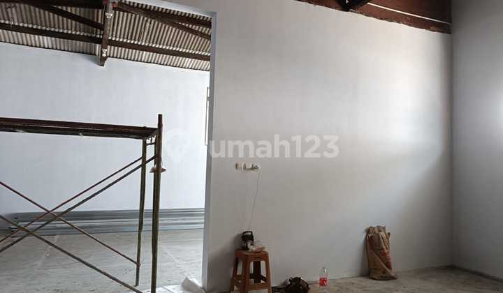 Newly Renovated Small Warehouse + Office + Ready-to-Use Toilet* Penggilingan Raya, Cakung, East Jakarta Newly Renovated Small Warehouse + Office + Ready-to-Use Toilet* Penggilingan Raya, Cakung, East Jakarta