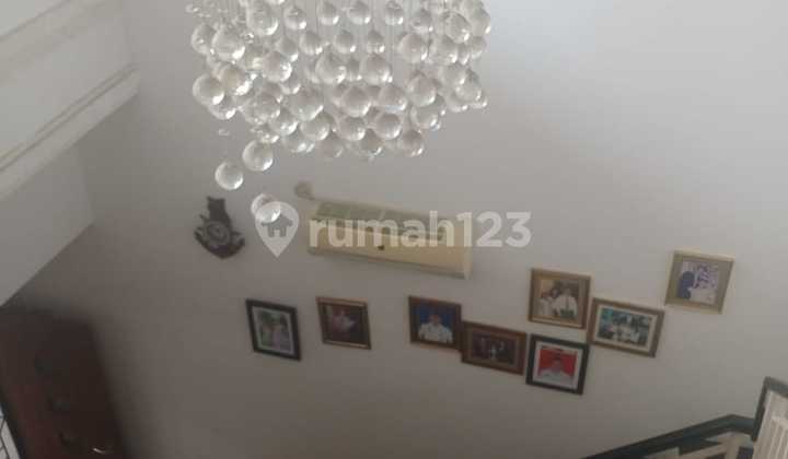 For Quick Sale: Elegant 2-Story House with Mezzanine Model, Aralia Cluster, Kota Harapan Indah, Bekasi 2