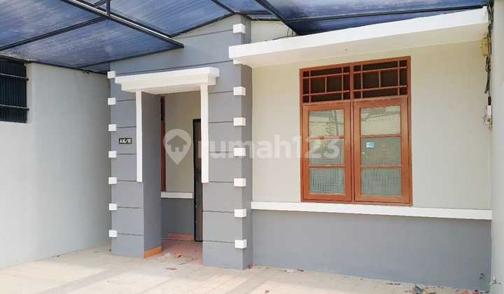 2-Story House in Taman Palem Lestari, Cengkareng, West Jakarta 2