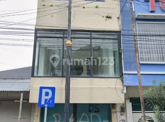 Strategic 4-Story Shophouse on Jl. Hos Cokroaminoto, Cianjur