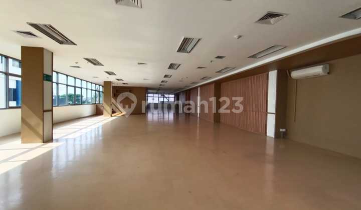 3 Strategic Office Spaces in Tanah Abang 3, Central Jakarta