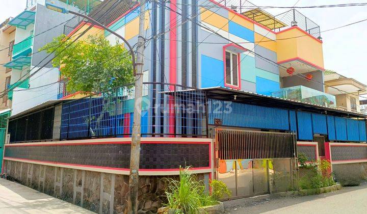 Rumah Hoek Nyaman Kavling Polri, Jelambar, Jakarta Barat 1