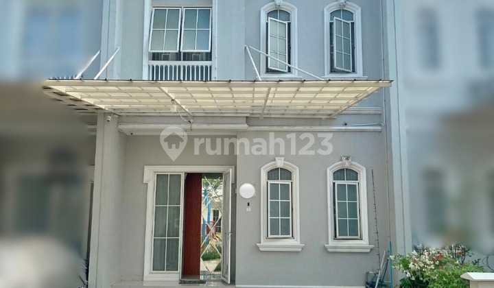 Rumah Siap Huni 2,5 Lantai di Cluster Brighton Millennium City