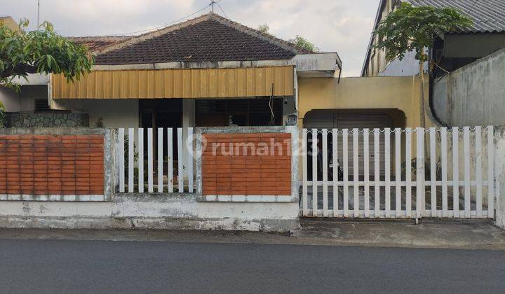 Rumah Jogja Kota, 1 Km Kampus Utama Ugm 1