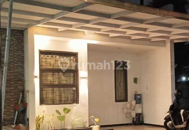 Rumah Hoek Minimalis di Grand Sharon Residence 1