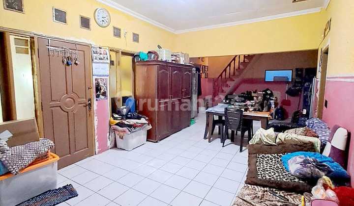 Rumah dan Kos Kost Tengah Kota di Inhoftank