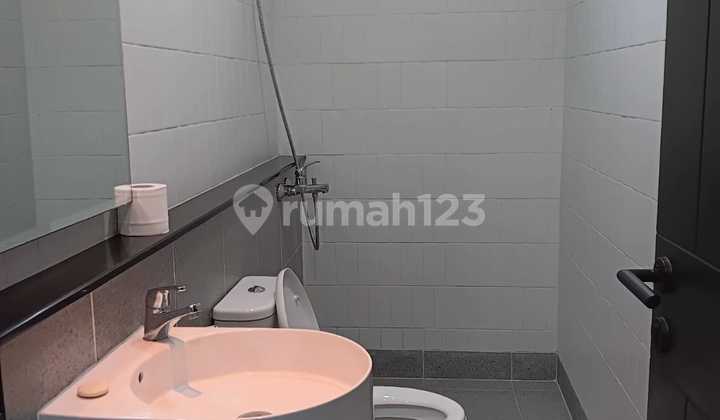 Rumah Full Furnished Summarecon Bandung Flora 2