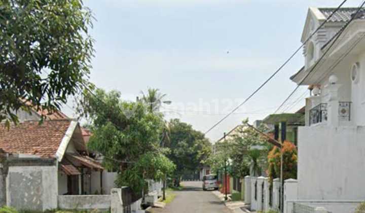 Rumah Hitung Tanah Lokasi Premium di Turangga