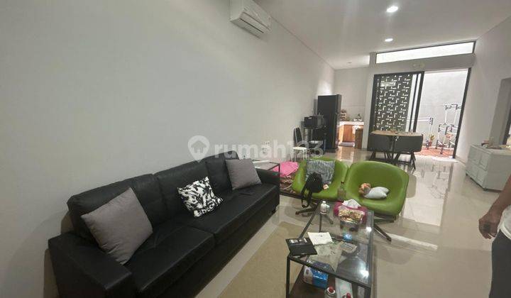 Rumah Full Furnished Cluster Flora Summarecon Bandung 1