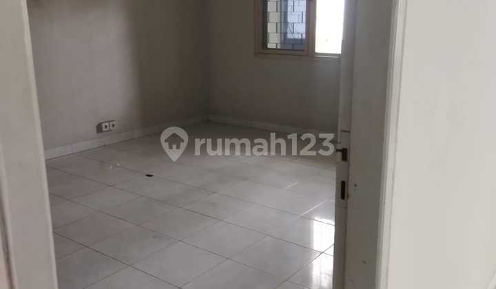 For Sale/Rent Large Shop House on Jl. Encep Kartawiria, Central Cimahi City