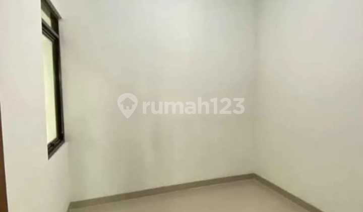 Rumah Baru Bagus Minimalis di Saturnus Timur 2