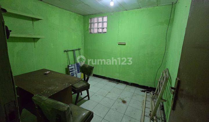 Rumah Strategis Tengah Kota Sayap Natawijaya 1