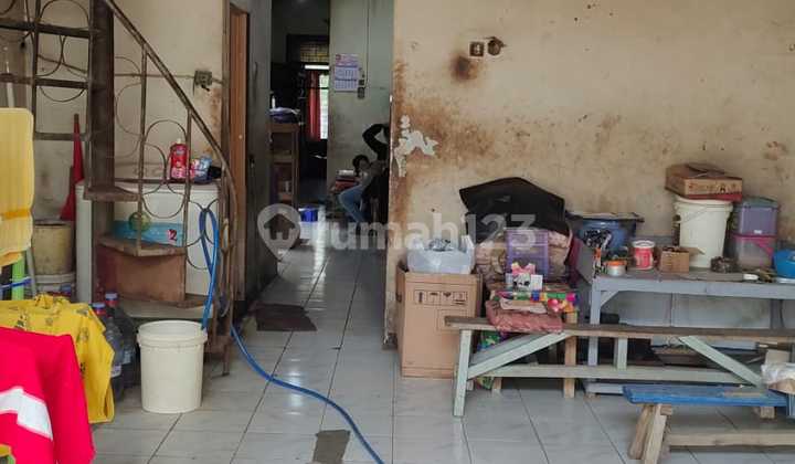 Rumah Tengah Kota Jl. Madesa Dekat Festival Citylink 2