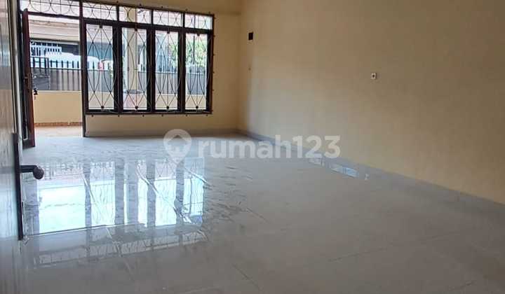 Rumah Strategis bisa Usaha atau Kantor Sayap Gatsu dekat TSM