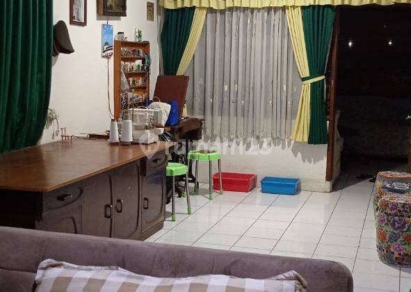 Rumah Strategis di Jl. Suka Indah Raya Padasuka 1
