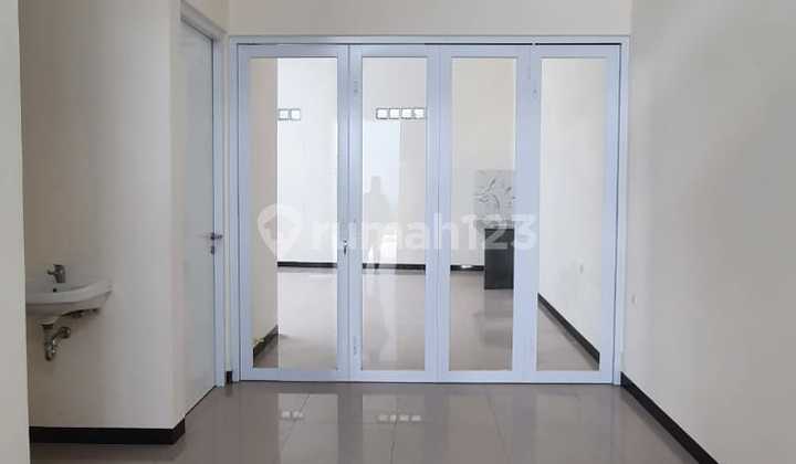 For Quick Sale: House in Sherwood Kopo Indah Estate (TKI) 3, Margaasih, Margahayu, Kopo, Holis Rahayu, Nanjung, Cigondewah, Bandung. 2