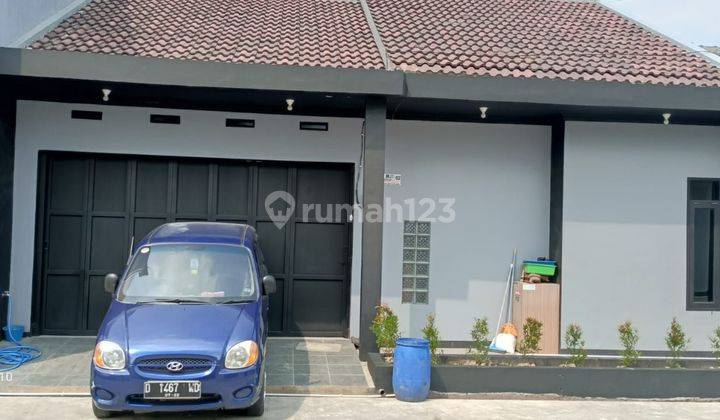 Dijual Rumah siap pakai di Bayongbong Bandung 1