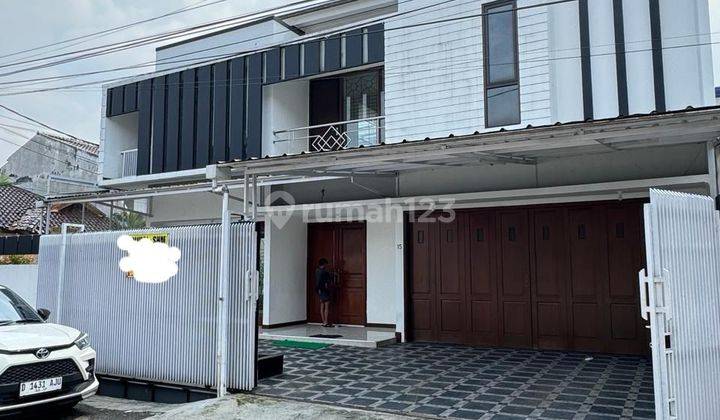 Dijual Rumah Strategis di Margacinta Buah Batu Bandung 1