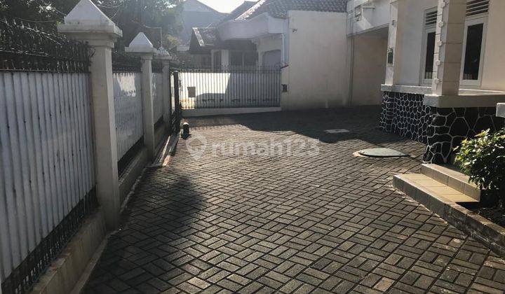 Dijual Rumah Model Klasik Pusat Kota Sayap Jalan Sunda Bandung 2