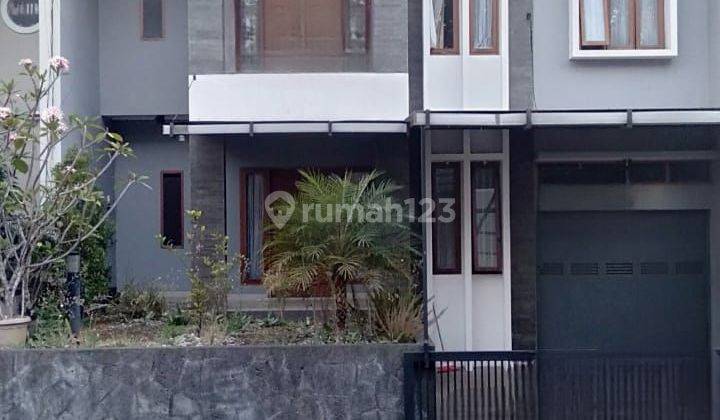 Disewakan Rumah Mewah Siap Huni Di Setra Duta Cemara Bandung 2