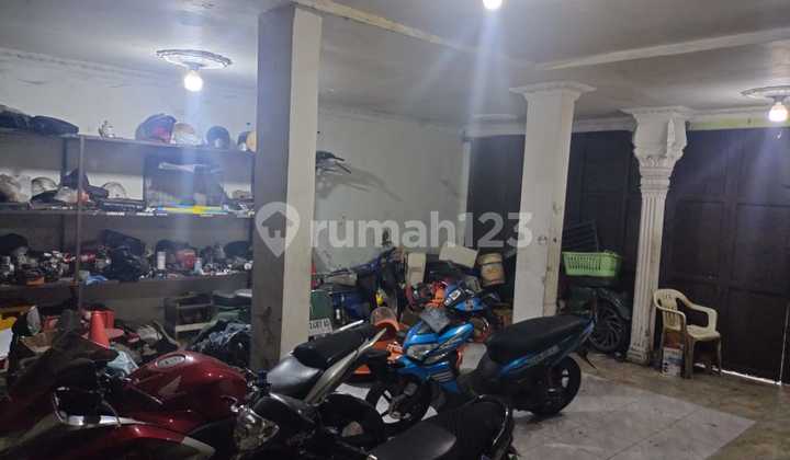 Strategic Shop House for Sale on Main Road Babakan Sari Kiaracondong Ibrahim Adjie Soekarno Hatta Bandung Strategic Shop House for Sale on Main Road Babakan Sari Kiaracondong Ibrahim Adjie Soekarno Hatta Bandung