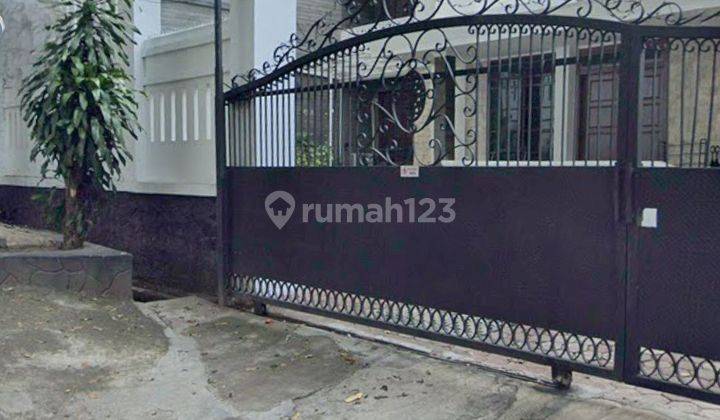 Dijual Villa Aktif Strategis Di Mainroad Tubagus Ismail Bandung 1