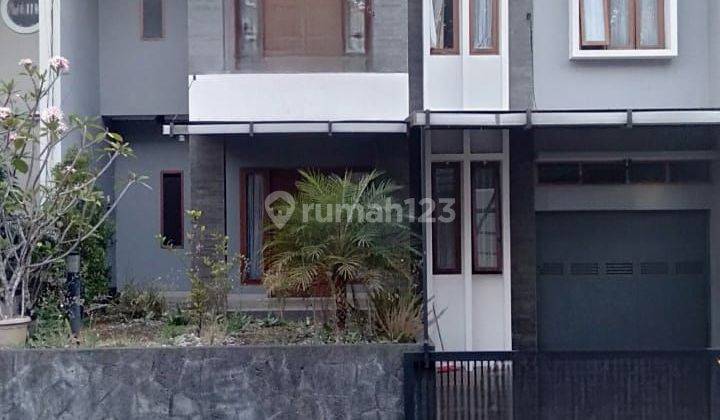 Disewakan Rumah Mewah Siap Huni Di Setra Duta Cemara Bandung 1