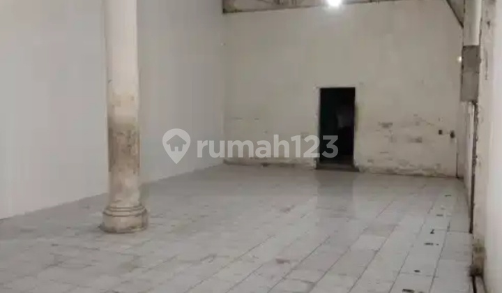 For Rent: Strategic Shop House on Main Road Pagarsih Cibadak Astanaanyar Bandung