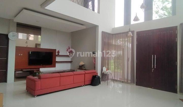 Rumah hook 2 Lantai Bagus di Istana Sudirman Bandung 2