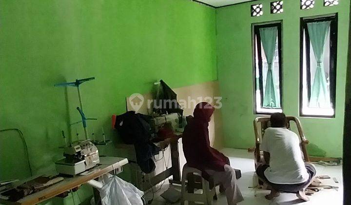 Rumah di Komplek melong green 2 Lantai 2