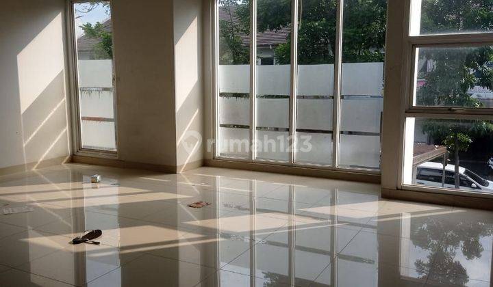 Dijual Ruko Bagus siap pakai di Holis Regency SHM 1