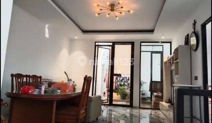 Dijual Rumah Baru 4 Lantai Di Babakan Jeruk Pasteur Shm Hadap Timur 1