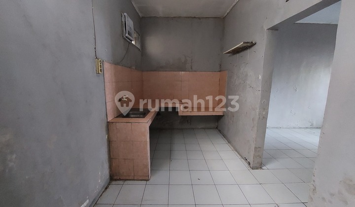 READY-TO-USE SHOPHOUSE IN CIBADUYUT WING 2