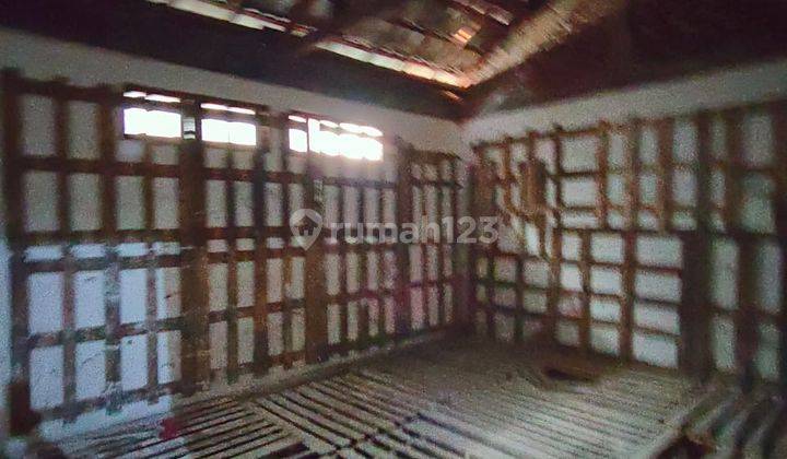 RUMAH YANG BISA DI JADIKAN GUDANG DI KOMPLEK PHARMINDO 2