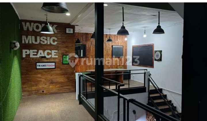 BUSINESS SPACE IN A STRATEGIC SOUTHERN RING ROAD LOCATION 2