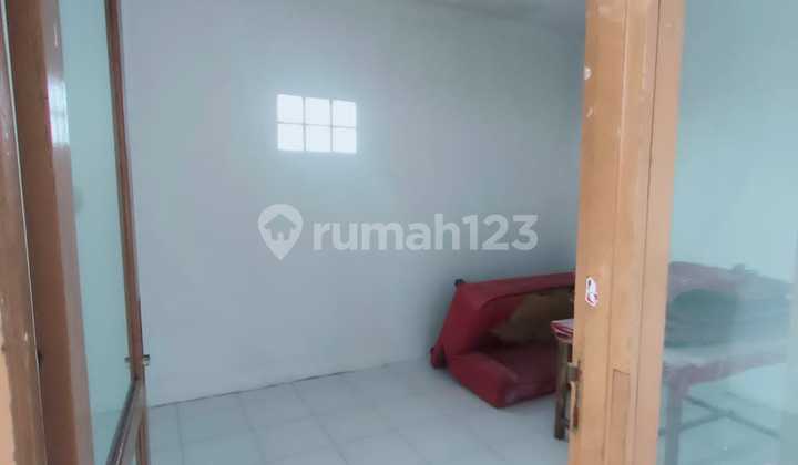 RUKO 2 LANTAI SIAP PAKAI DI HOLIS 2