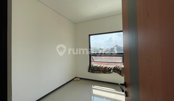 RUMAH BARU MINIMALIS SIAP HUNI DI MARGAHAYU RAYA 2