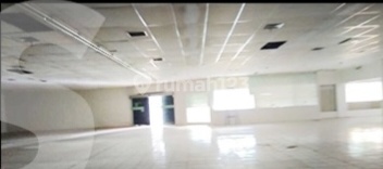 TANAH DAN BANGUNAN BISA DI JADIKAN  SUPERMARKET DI MAINROAD SAYAP SUPRATMAN