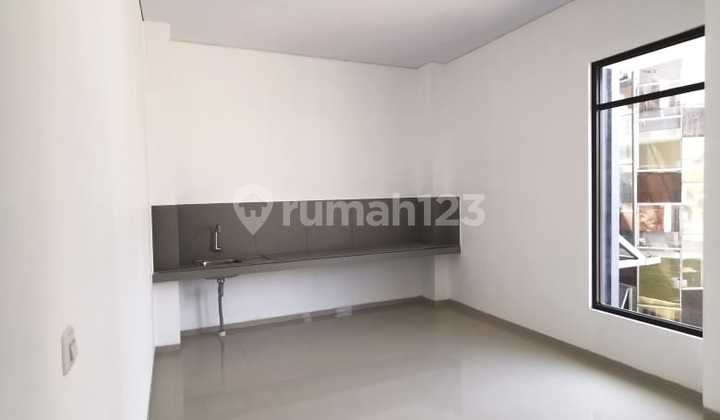 BUSINESS SPACE CAN BE RENTED PER FLOOR IN JATINANGOR.