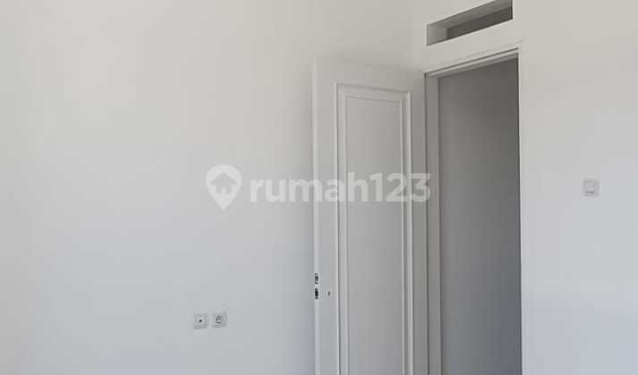 READY-TO-USE SHOPHOUSE IN CIKONENG BOJONGSOANG