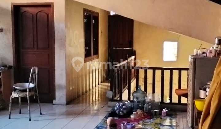 RUMAH 2 LANTAI PERLU RENOVASI DI MARGAHAYU RAYA 2