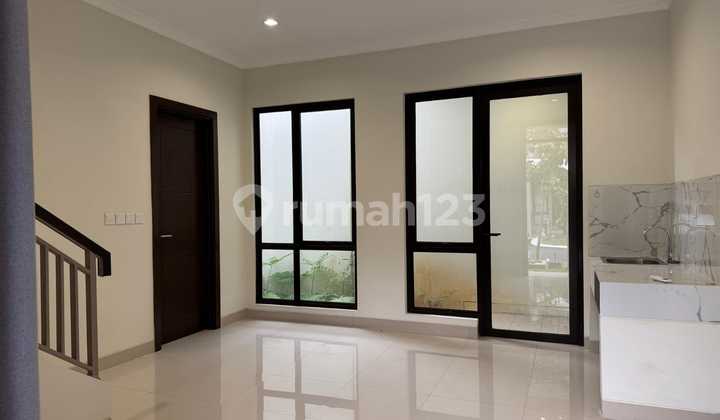 RUMAH BARU SIAP HUNI DI PODOMORO PARK BANDUNG