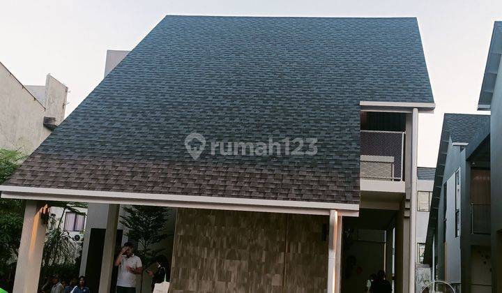 Rumah Mewah 2 Lantai Royal Residence Surabaya 2